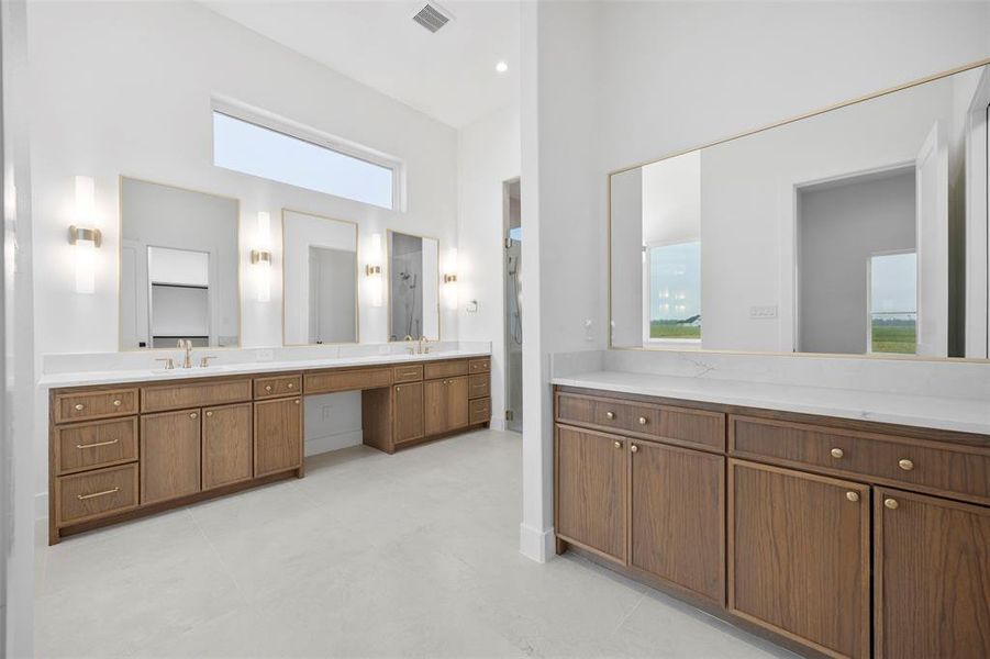 Furnished interior view inside a new home in , Waxahachie (Image 14).