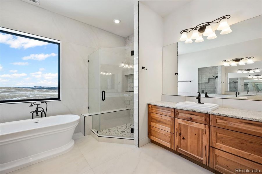 Furnished interior view inside a new home in , Sedalia (Image 6).