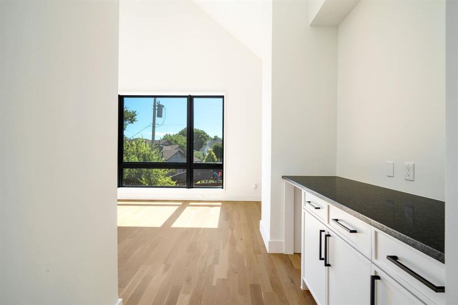 Furnished interior view inside a new home in , Dallas (Image 15). Furnished interior view inside a new home in , Dallas (Image 15).