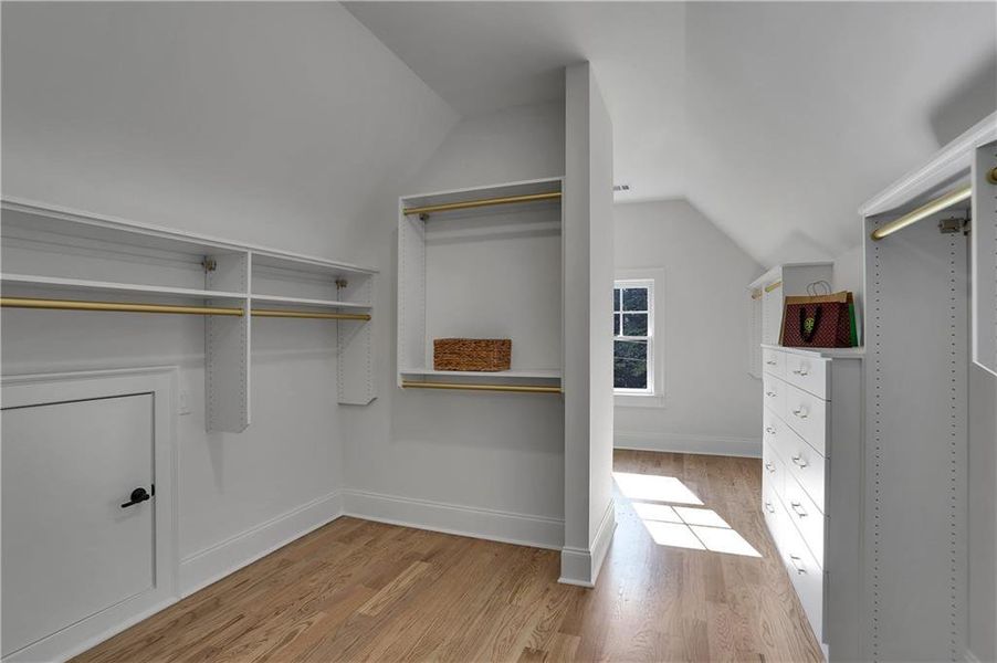 Image 40 of a home in .