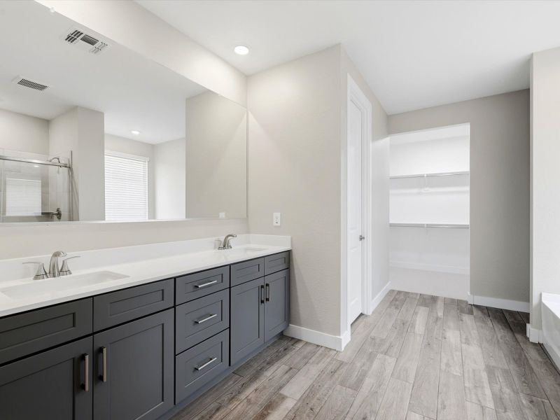 Furnished interior view inside a new home in Legacy Place, Glendale (Image 10).