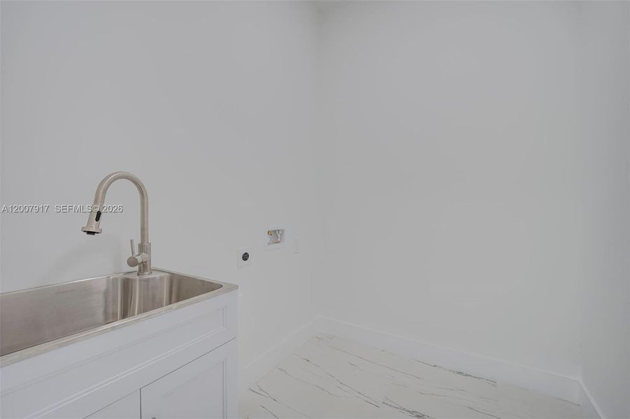 Close-up of interior finishes inside a home in , Lehigh Acres (Image 10).