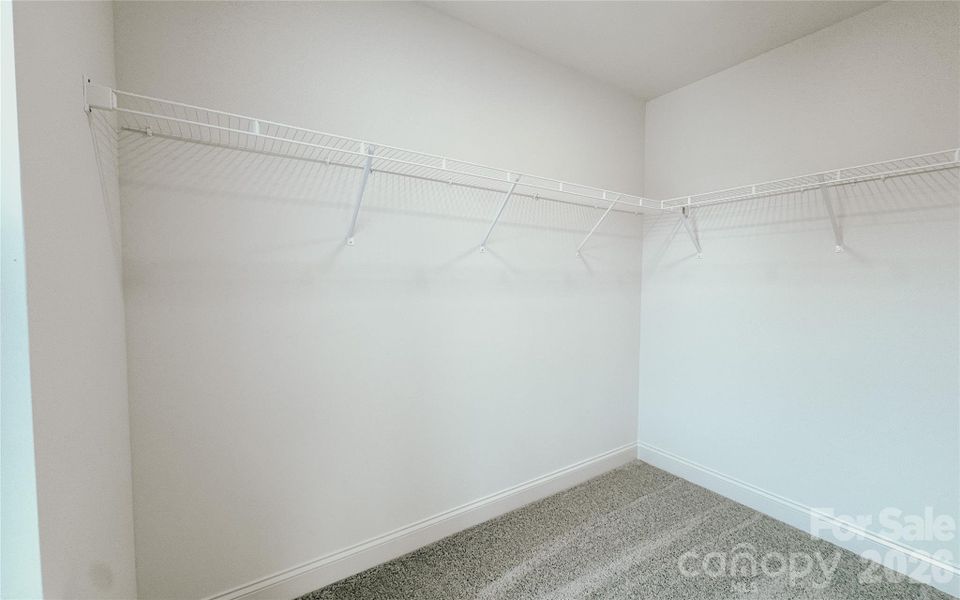 Spacious, unfurnished interior of a new home in , Harrisburg (Image 28).