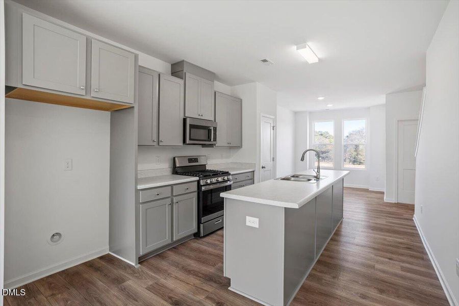 16-443 N Fisher St [2719159]_16