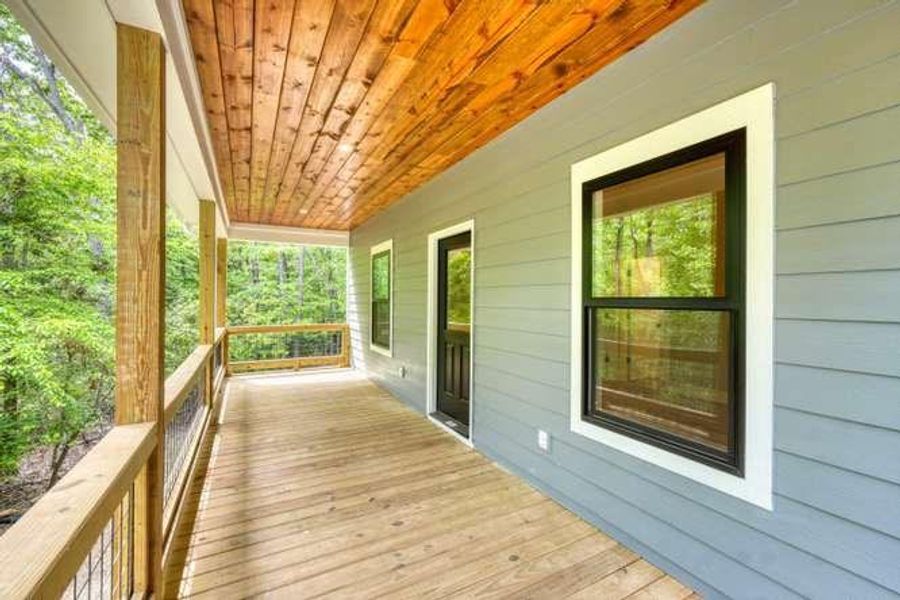 Exterior details and patio area of a home in , Blairsville (Image 25).