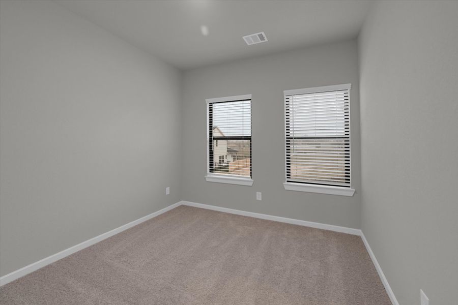 Spacious, unfurnished interior of a new home in Summer Place  35', Montgomery (Image 42).