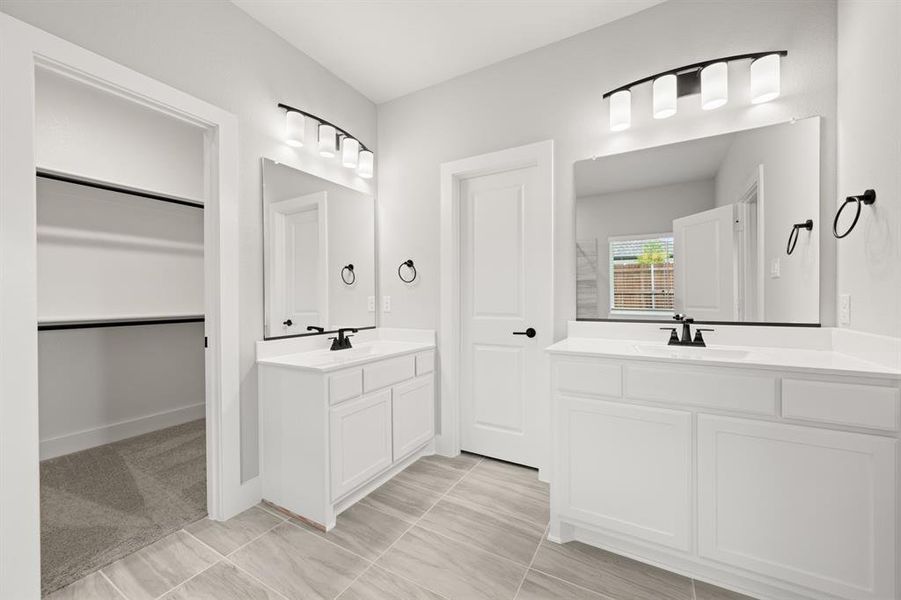 620 Red Maple- Primary Suite-4