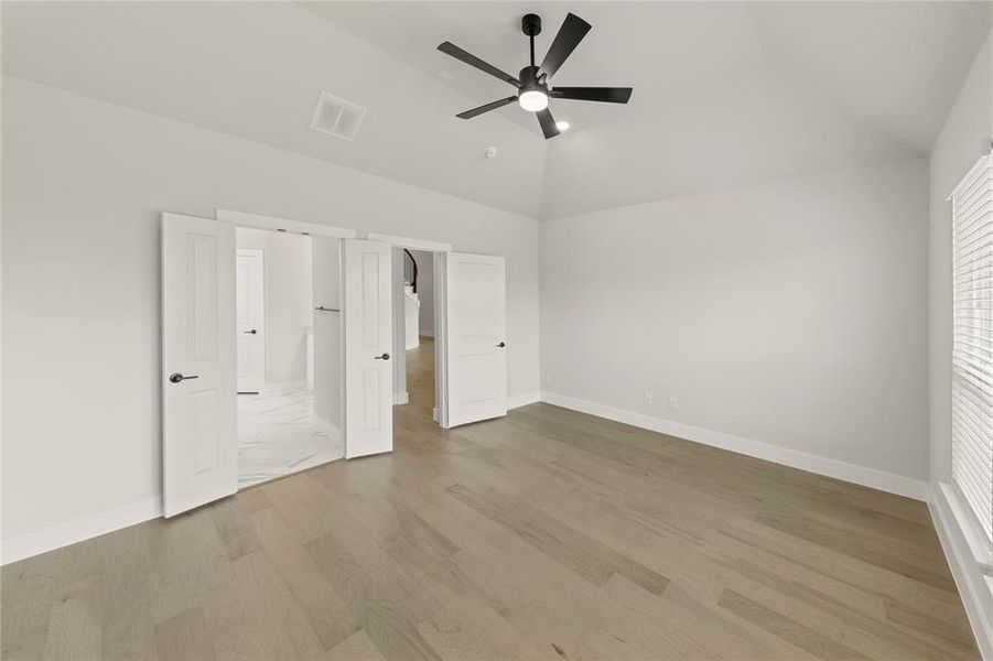 Spacious, unfurnished interior of a new home in Grayhawk Addition, Forney (Image 31). Spacious, unfurnished interior of a new home in Grayhawk Addition, Forney (Image 31).