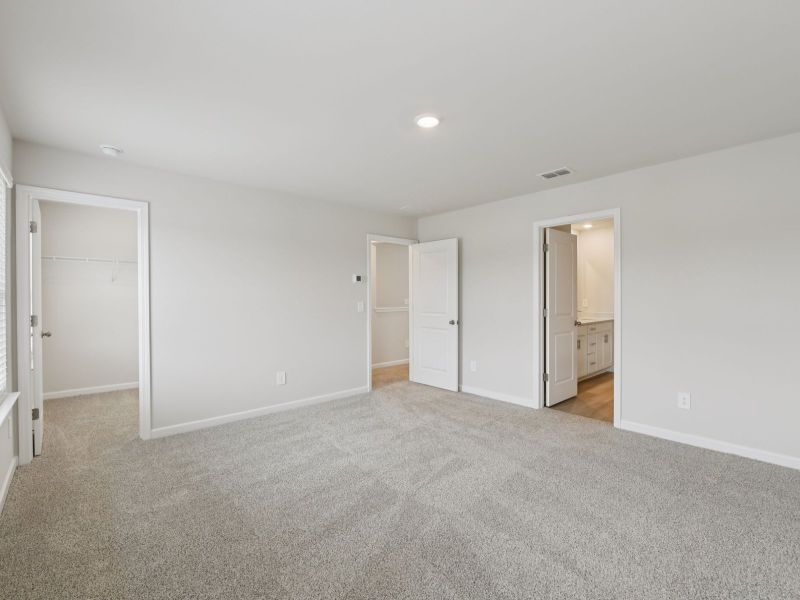 Spacious, unfurnished interior of a new home in Marshburn Landing - Bungalow Series, Wendell (Image 19).