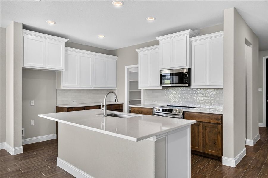 Furnished interior view inside a new home in The Ranches at Valley View, Springtown (Image 8).