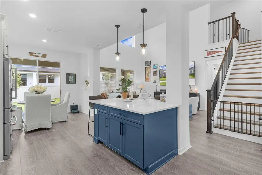 Furnished interior view inside a new home in , Clermont (Image 38).