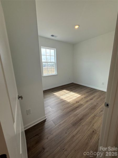Spacious, unfurnished interior of a new home in Roselyn, Lancaster (Image 9).