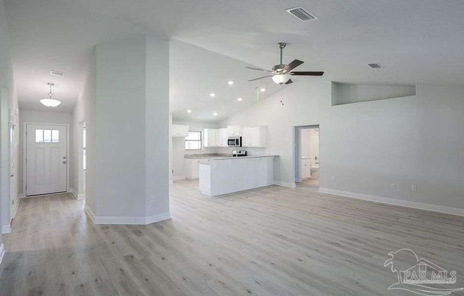 Spacious, unfurnished interior of a new home in Blossom Grove, Milton (Image 10).