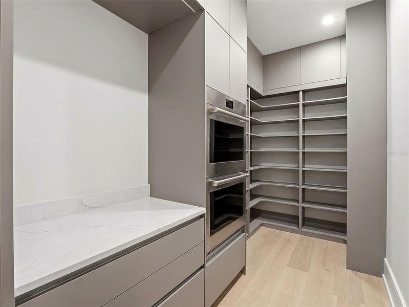 Furnished interior view inside a new home in , Orlando (Image 15).