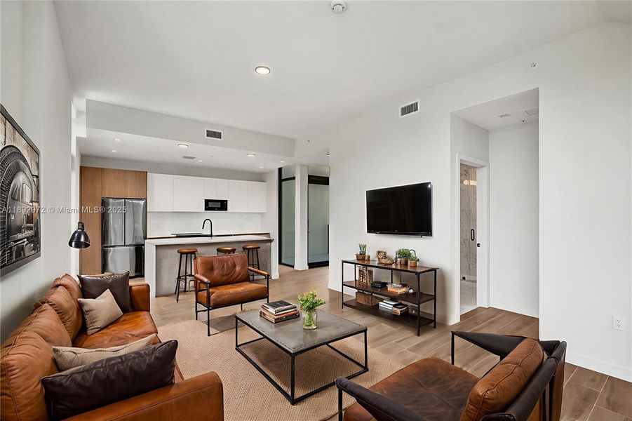 OPEN FLOOR PLAN CAN BE SET UP IN MULTIPLE WAYS. BREAKFAST BAR KITCHEN. 2 BALCONIES! OPEN FLOOR PLAN CAN BE SET UP IN MULTIPLE WAYS. BREAKFAST BAR KITCHEN. 2 BALCONIES!