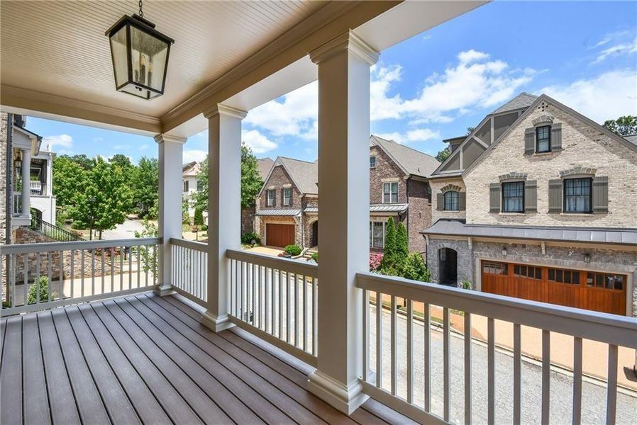 Exterior details and patio area of a home in Laurel View, Suwanee (Image 3).