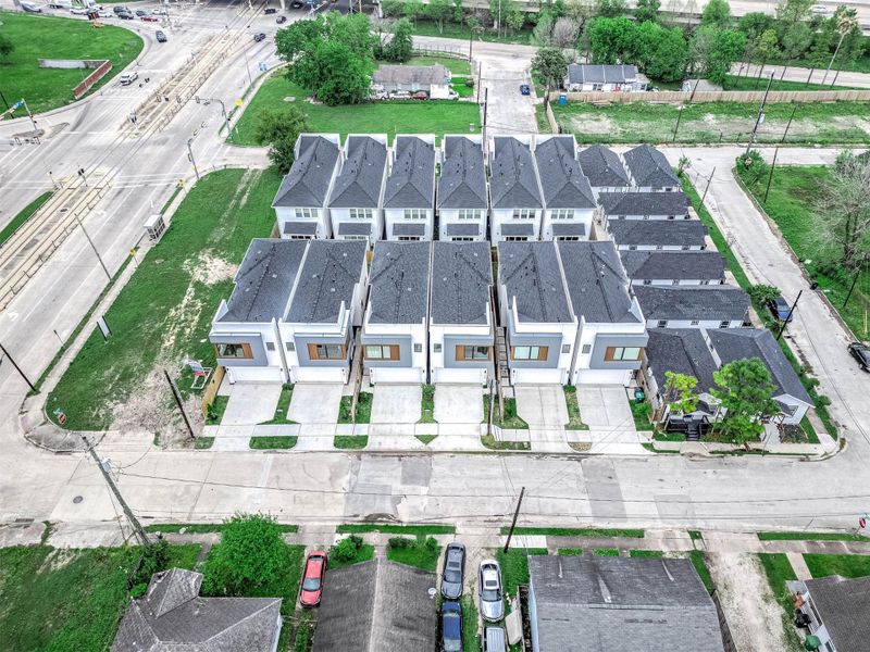 Image 32 of a home in . Image 32 of a home in .