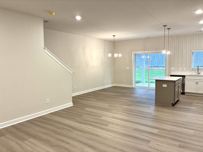 Spacious, unfurnished interior of a new home in Miller Park, Greenville (Image 13).