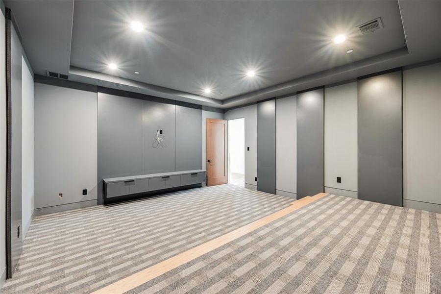 Spacious, unfurnished interior of a new home in , Southlake (Image 22).