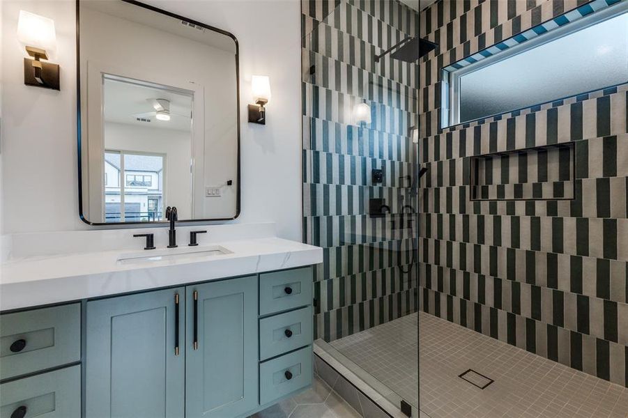 Furnished interior view inside a new home in , Dallas (Image 16). Furnished interior view inside a new home in , Dallas (Image 16).