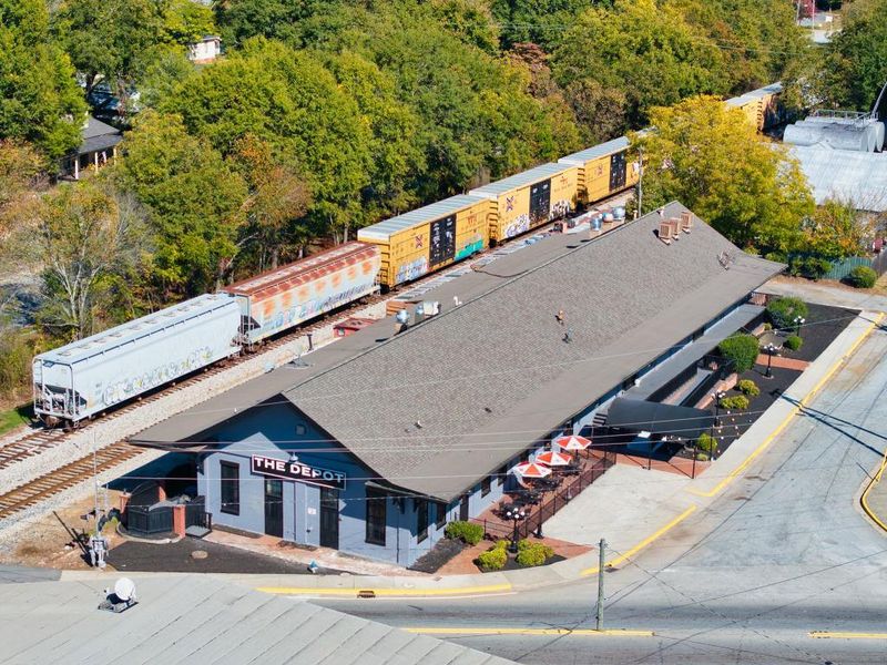 Image 38 of a home in Pinegate. Image 38 of a home in Pinegate.