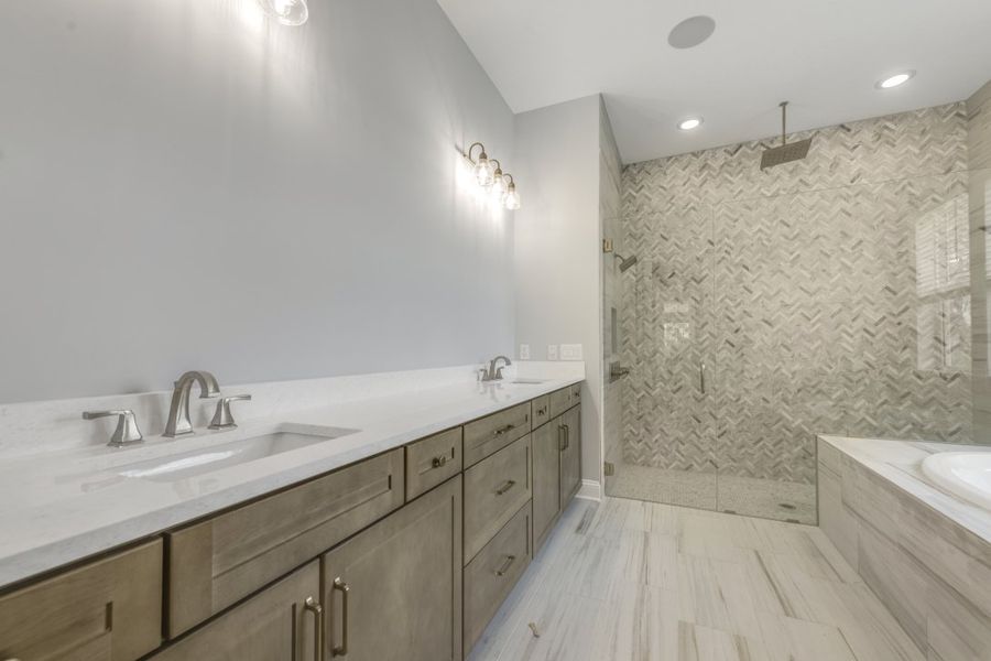 Representative furnished interior of a home built from the Caspian by Riverside Homes in Hidden Creek at SilverLeaf, St. Augustine (Image 20).