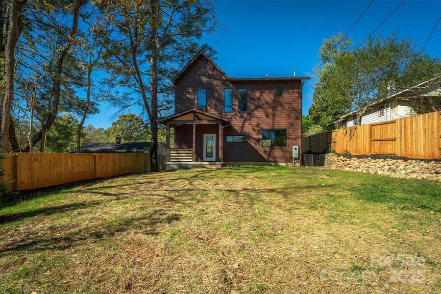 Image 37 of a home in . Image 37 of a home in .