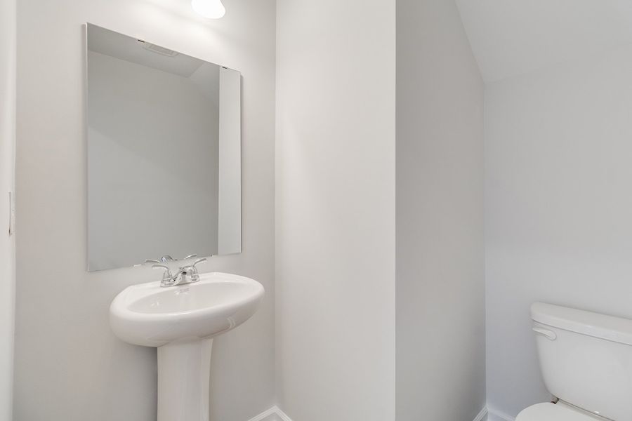 Image 30 of a home in Astoria.