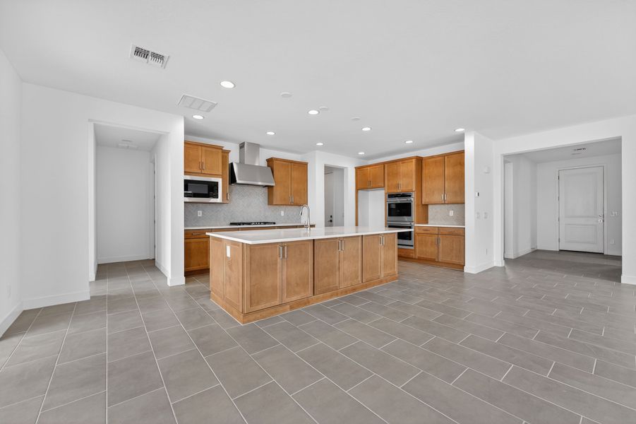 Furnished interior view inside a new home in Meridian, Queen Creek (Image 9).