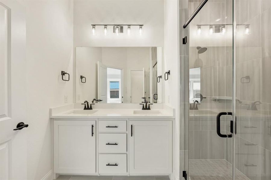 Furnished interior view inside a new home in Willow Wood Classic 50, McKinney (Image 7). Furnished interior view inside a new home in Willow Wood Classic 50, McKinney (Image 7).