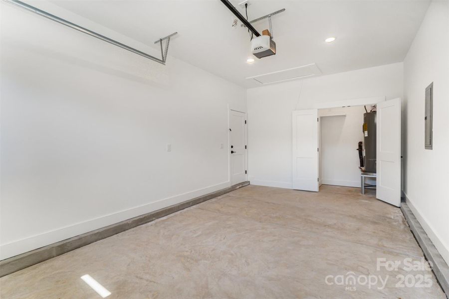 Spacious, unfurnished interior of a new home in , Mooresville (Image 13). Spacious, unfurnished interior of a new home in , Mooresville (Image 13).