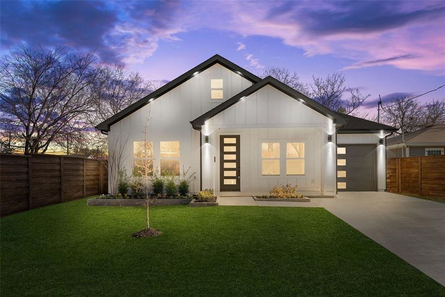 Front exterior of a new home in , Dallas, TX, highlighting curb appeal (Image 20).