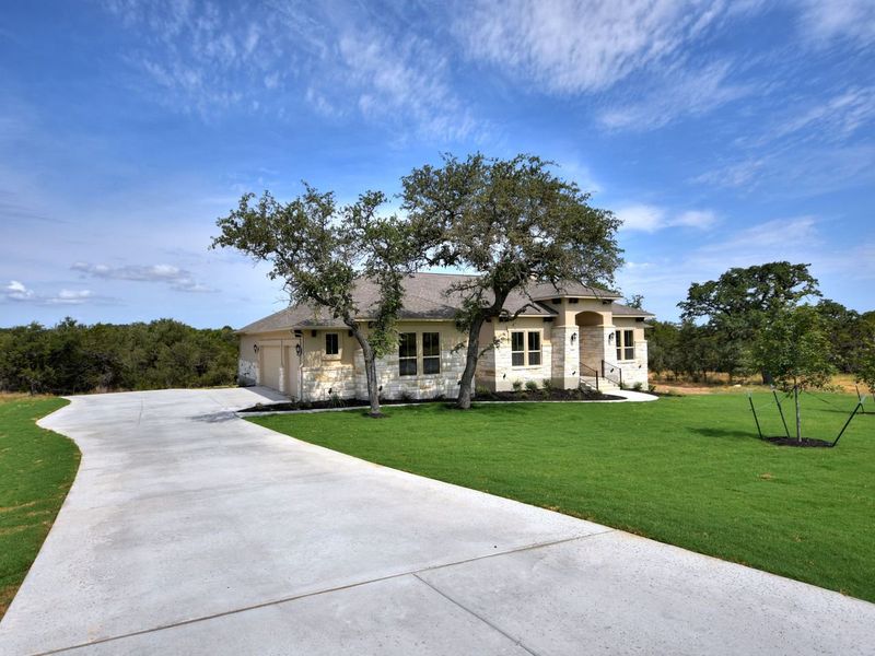 Representative exterior photo of a completed home built from the Catalina by Giddens Homes in Clearwater Ranch, Liberty Hill, TX (Image 27).