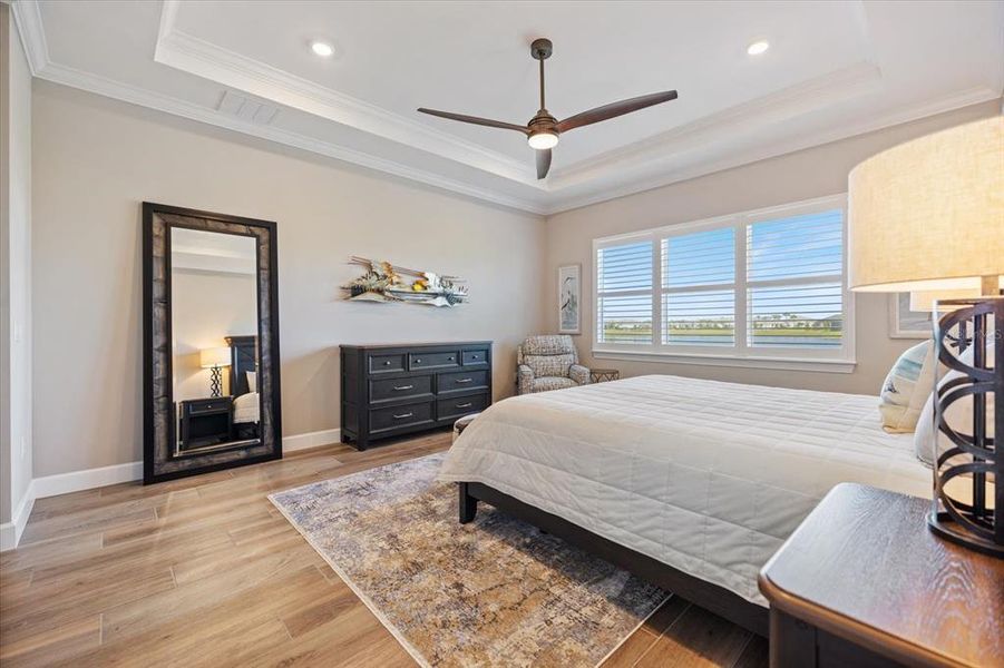Furnished interior view inside a new home in , Englewood (Image 12).
