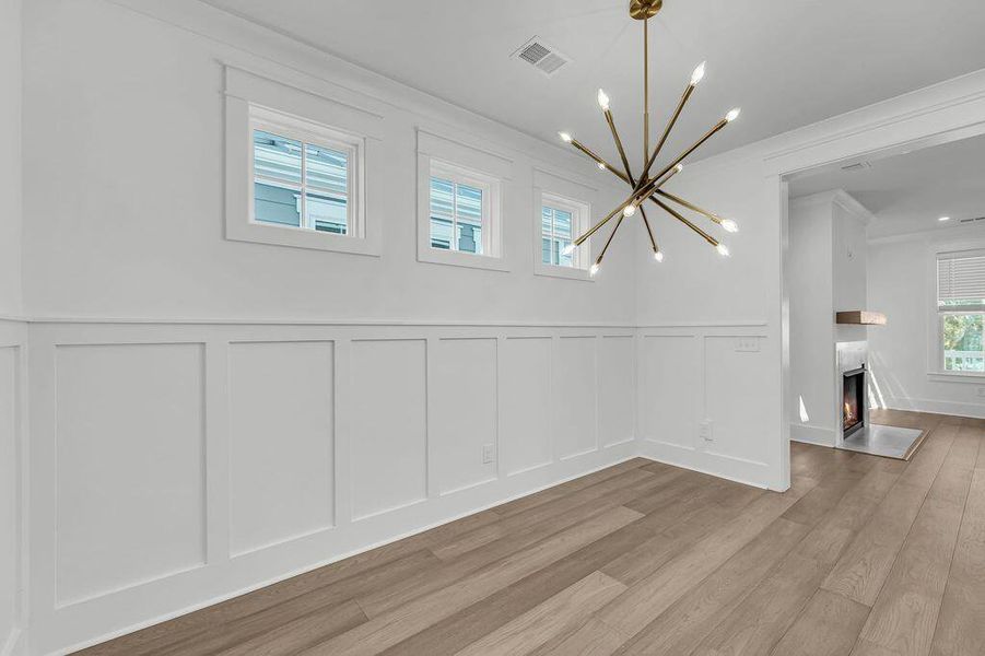 Spacious, unfurnished interior of a new home in Central Park, Charleston (Image 18).