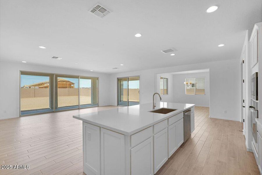 17812 W LUKE Avenue - Ready Now! 17812 W LUKE Avenue - Ready Now!