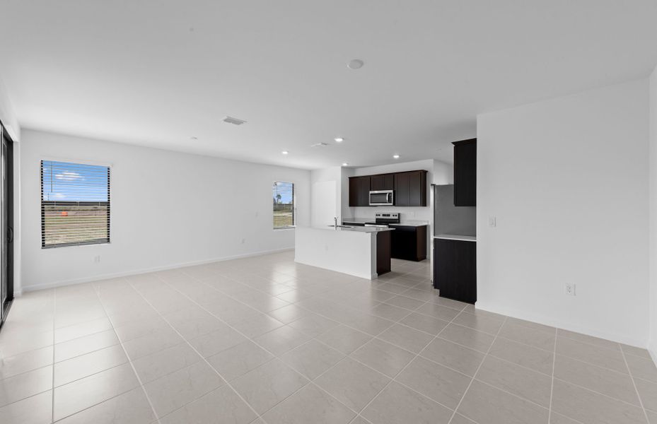 Spacious, unfurnished interior of a new home in Caloosa Cove, Labelle (Image 12). Spacious, unfurnished interior of a new home in Caloosa Cove, Labelle (Image 12).