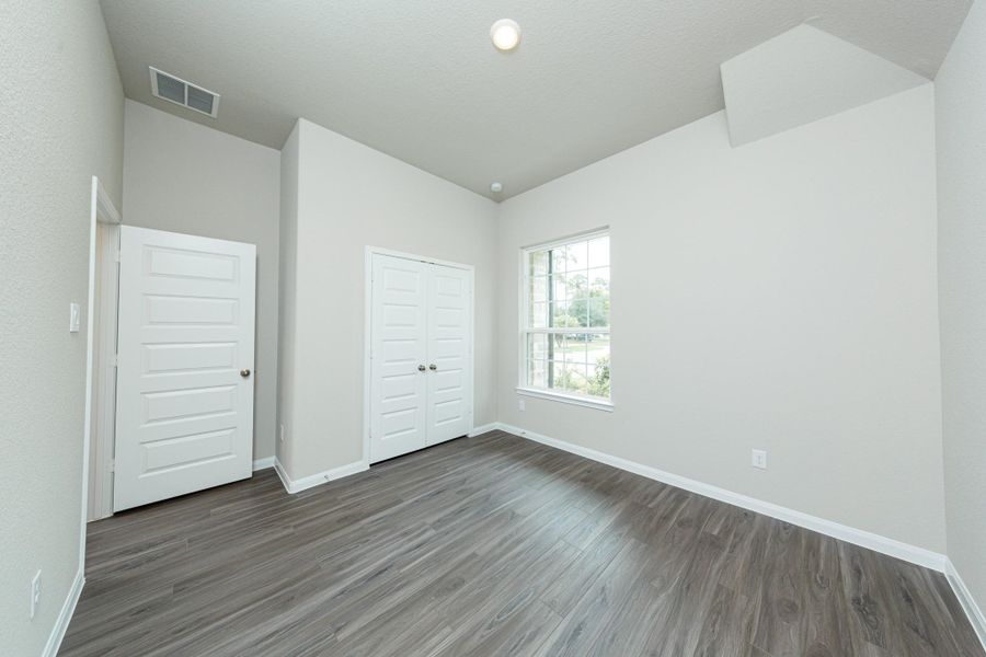 Spacious, unfurnished interior of a new home in Lake Conroe Area Homes, Montgomery (Image 13). Spacious, unfurnished interior of a new home in Lake Conroe Area Homes, Montgomery (Image 13).