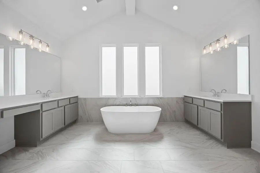 Representative image. Features, specifications, selections and colors may vary. Representative image. Features, specifications, selections and colors may vary.