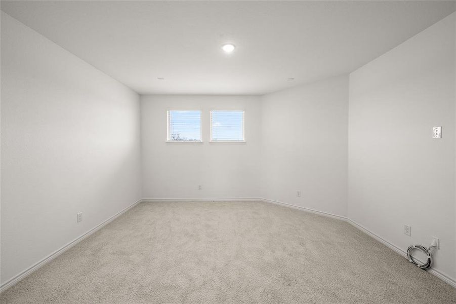 Spacious, unfurnished interior of a new home in Hidden Vistas, Burleson (Image 18). Spacious, unfurnished interior of a new home in Hidden Vistas, Burleson (Image 18).