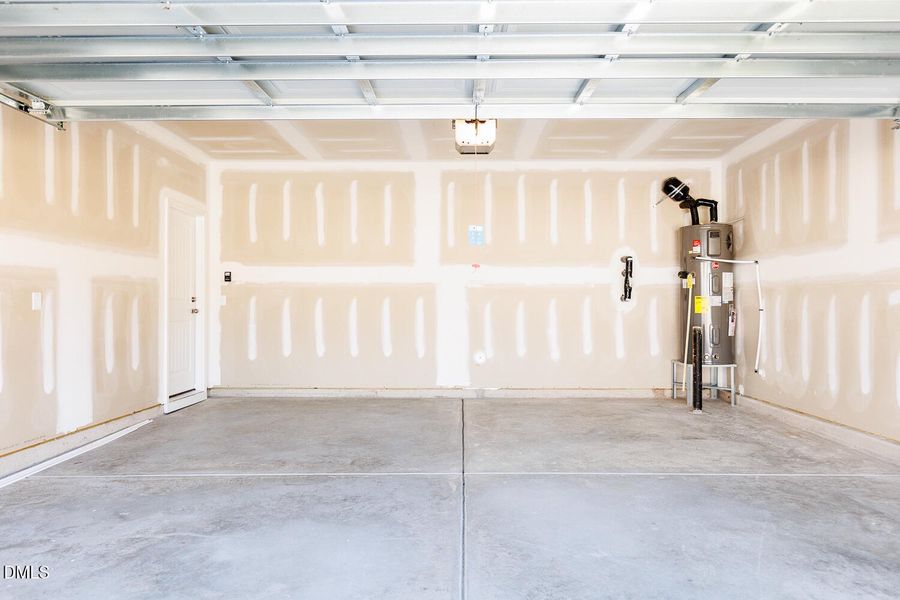 2 Car Garage 2 Car Garage