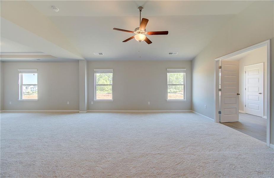Spacious, unfurnished interior of a new home in Cambria at Traditions, Hampton (Image 18). Spacious, unfurnished interior of a new home in Cambria at Traditions, Hampton (Image 18).
