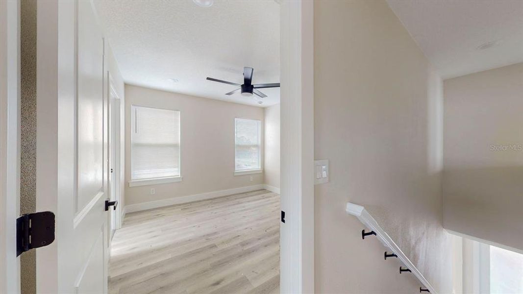 Spacious, unfurnished interior of a new home in , St. Petersburg (Image 24).