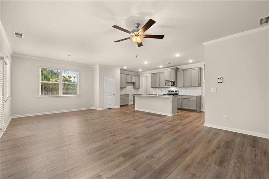 Spacious, unfurnished interior of a new home in Alcovy Village, Lawrenceville (Image 13).