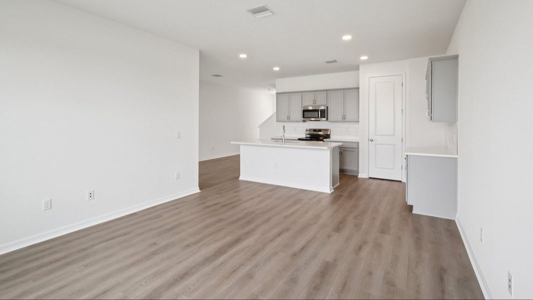 Furnished interior view inside a new home in Isla Mirada, San Antonio (Image 16).
