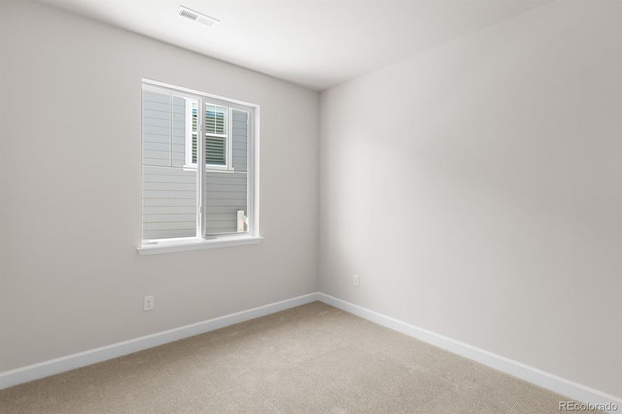 Spacious, unfurnished interior of a new home in Rhyolite Ranch, Castle Rock (Image 23).