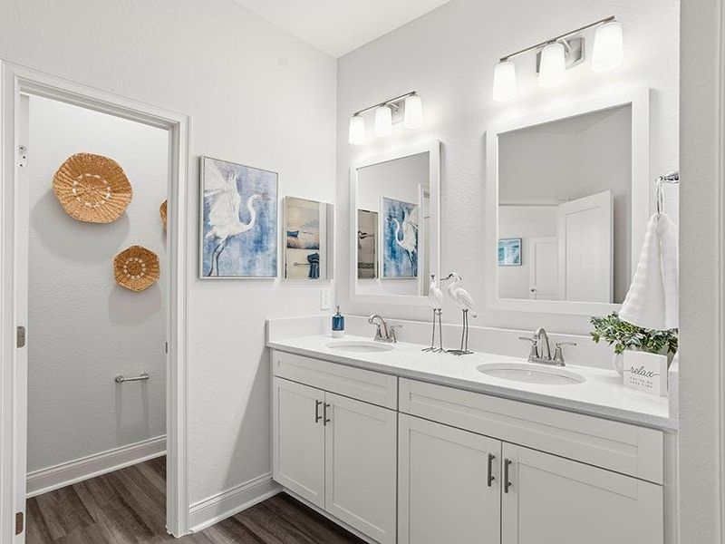 Enjoy the privacy and convenience of an en-suite owner`s bath - Shelby II by Highland Homes