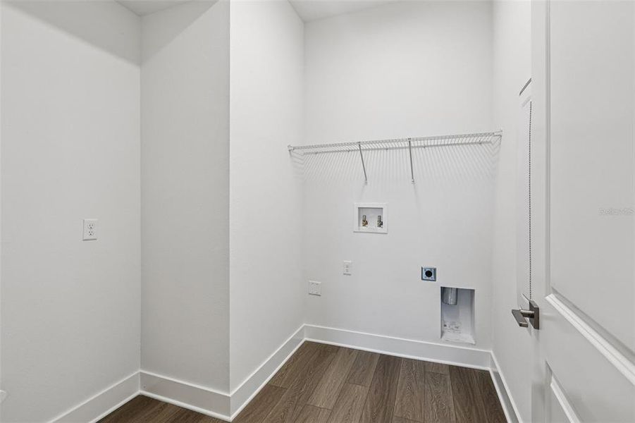 Spacious, unfurnished interior of a new home in Eagles Cove at Mirada, San Antonio (Image 42).