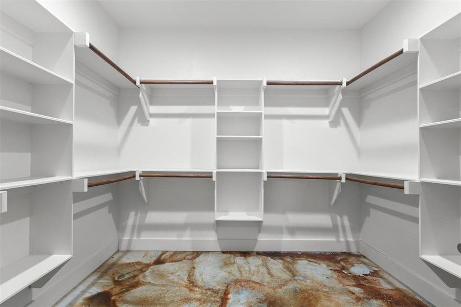 Spacious, unfurnished interior of a new home in , Mineral Wells (Image 15).