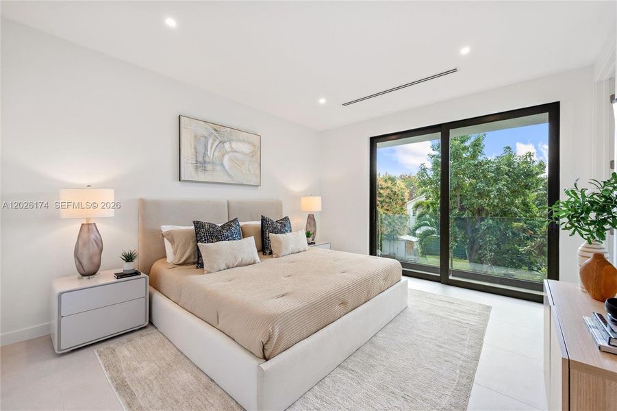 Furnished interior view inside a new home in , Miami (Image 14).